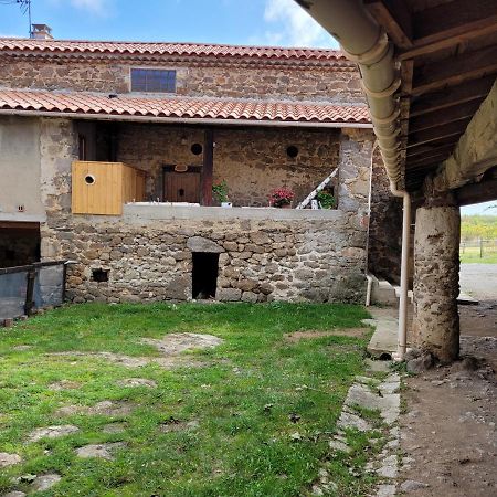 Ferme De La Combe Bed & Breakfast Saint-Jeure-d'Ay Exterior photo