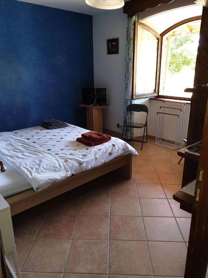 Ferme De La Combe Bed & Breakfast Saint-Jeure-d'Ay Exterior photo